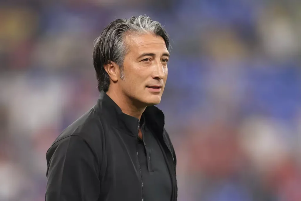 HLV Hiện Tại Của Đội Tuyển Thụy Sĩ: Murat Yakin