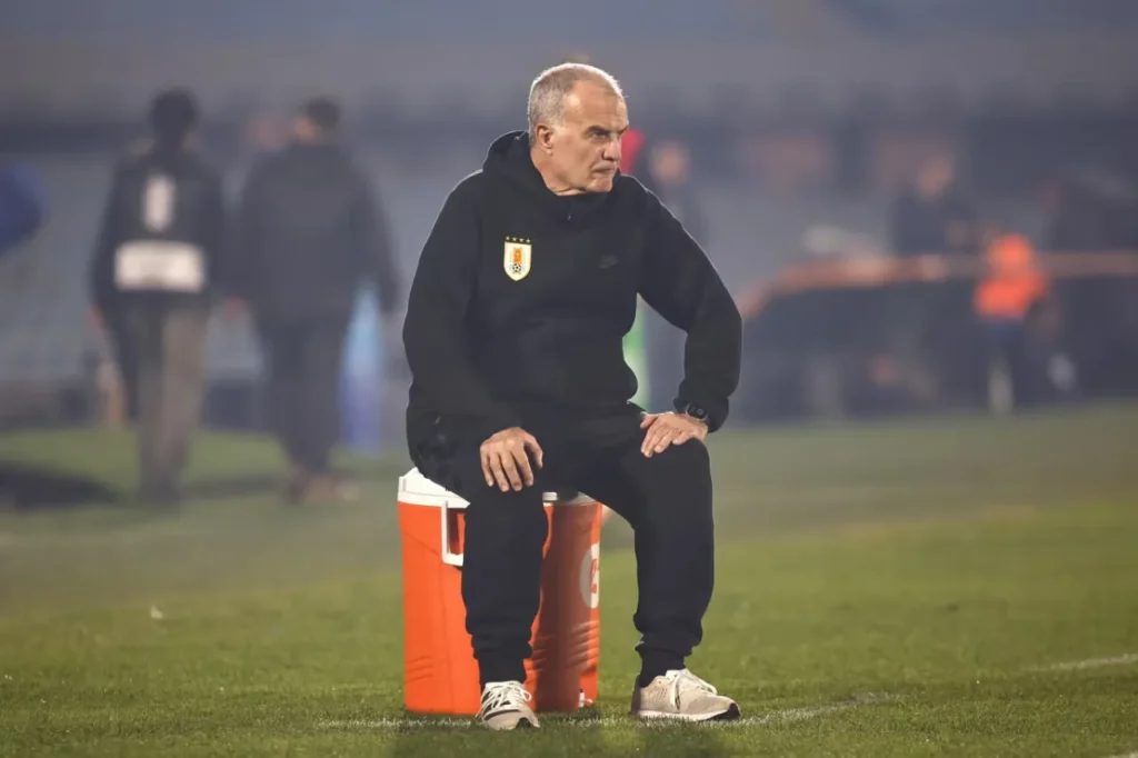 HLV Hiện Tại Của Đội Tuyển Uruguay: Marcelo Bielsa